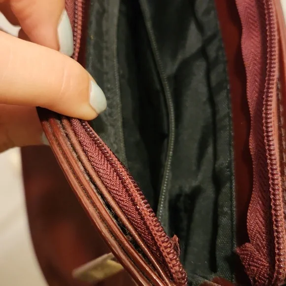 Vintage Swedish Baboon Burgundy Crossbody Bag - 90s Minimalist - Picture 7 of 7